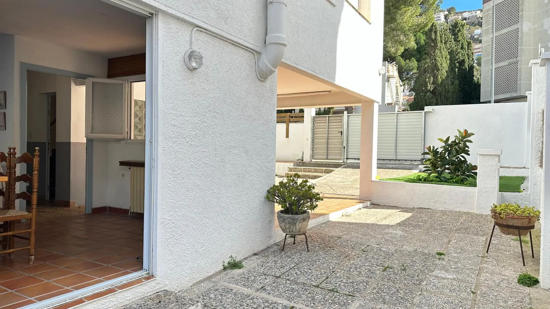 Holiday home Agi Riu Segre Villa Roses