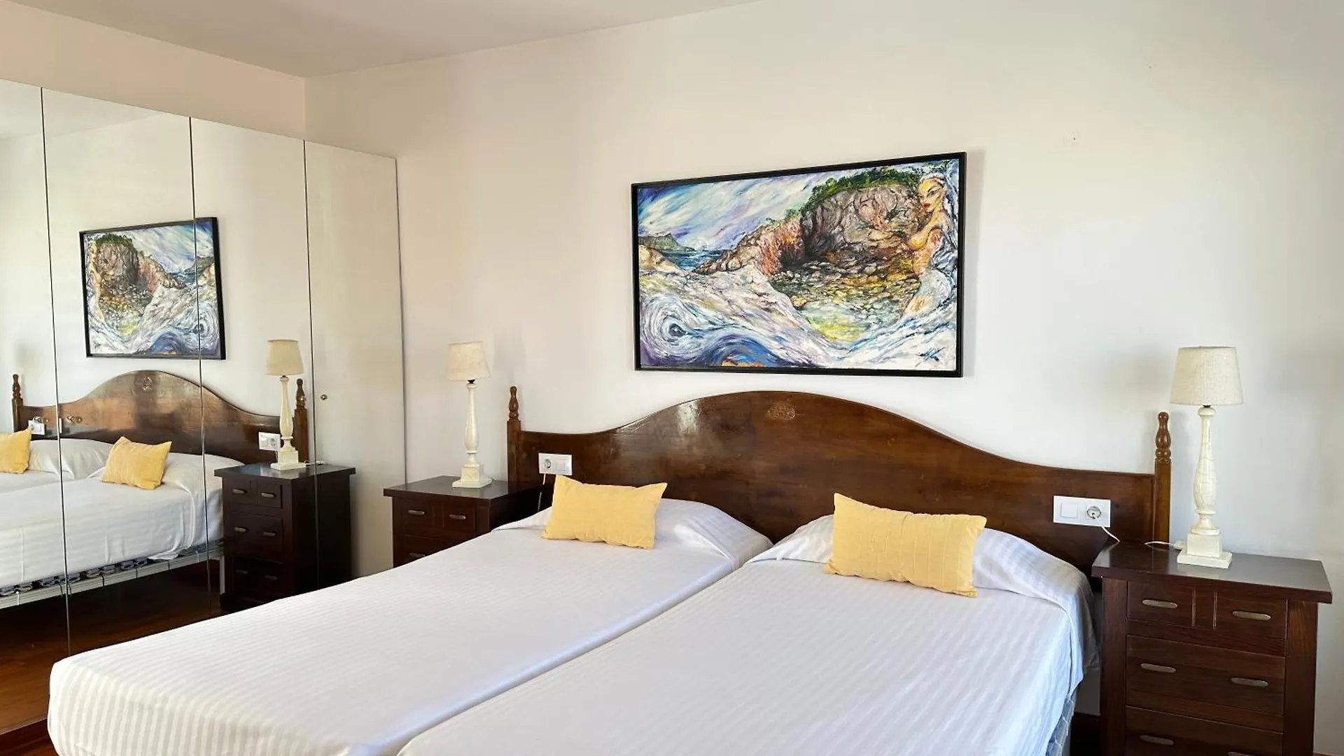 Agi Riu Segre Villa Roses Holiday home