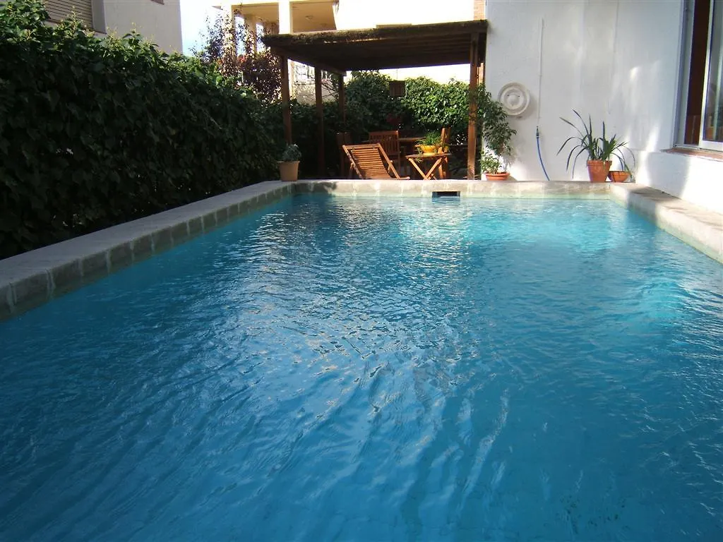 Agi Riu Segre Villa Roses Holiday home