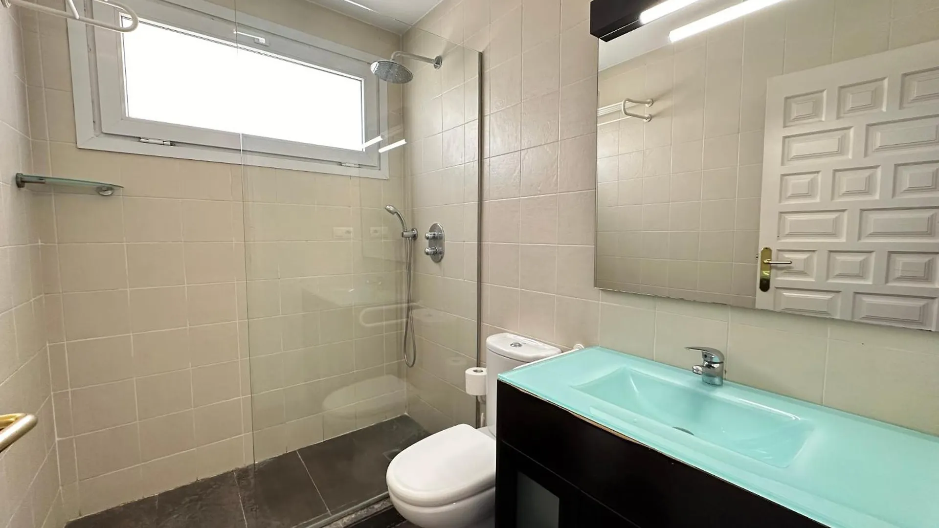 Agi Riu Segre Villa Roses